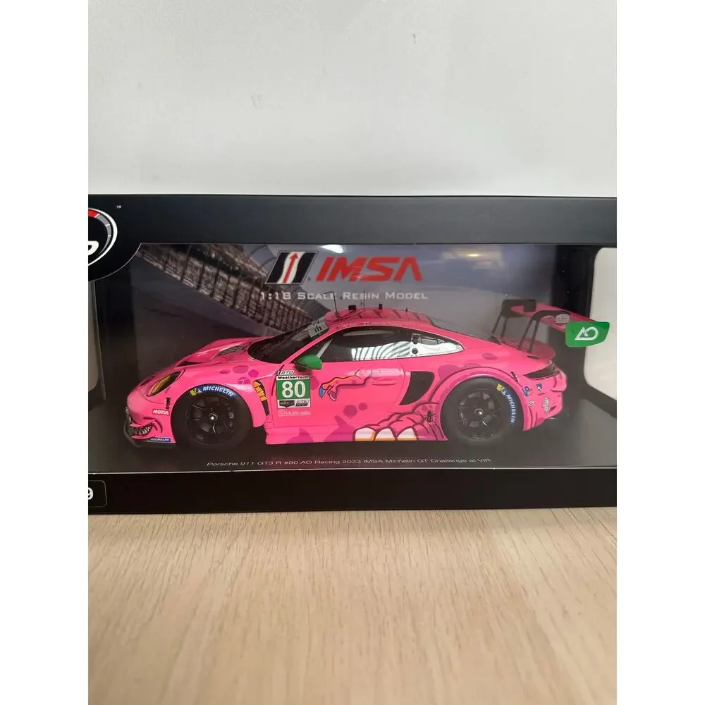Rare Porsche 911 GT3 R (992) 1:18 Top Speed Model Car - New
